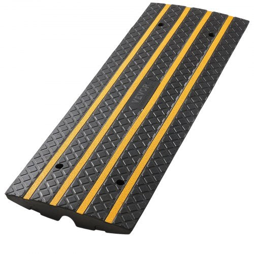 Car Driveway Rubber Curb Ramp 33069 Lbs Load Capacity 2.6 Inch Rise Curbside