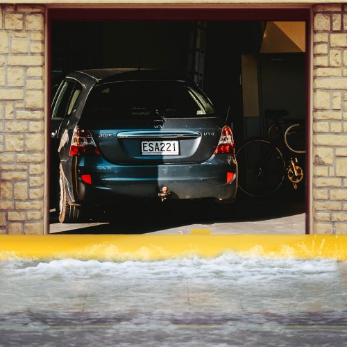 Flood Barrier 24 ft Length x 6 in Height Sandbag Alternative Water Barrier