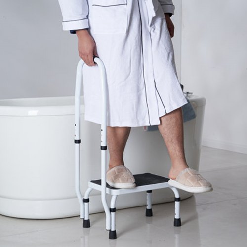 Step Stool 1Step 330lbs Capacity 3 Adjustable Height with Handle Steel