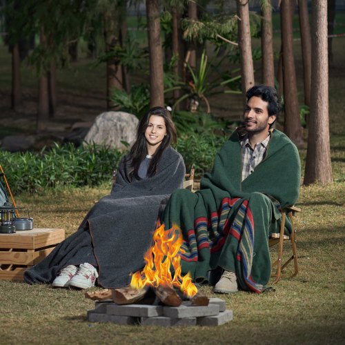 Wool Camping Blanket Large Warm Stadium Blanket Waterproof Windproof