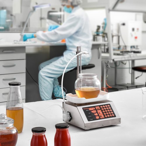 Liquid Filling Machine 550 g Weighing Capacity Automatic Bottle Filler