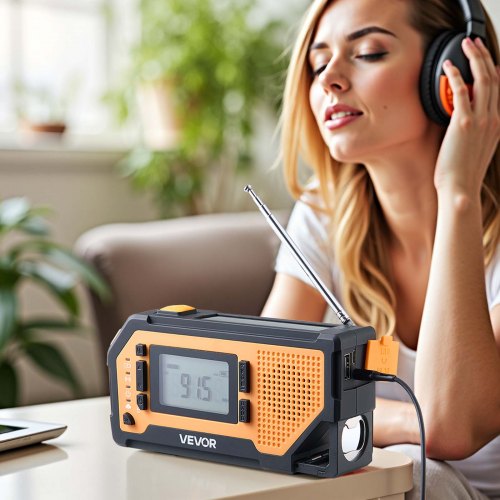 Emergency Weather Radio 2000mAh Battery FMAMWBNOAA Alert Solar Hand