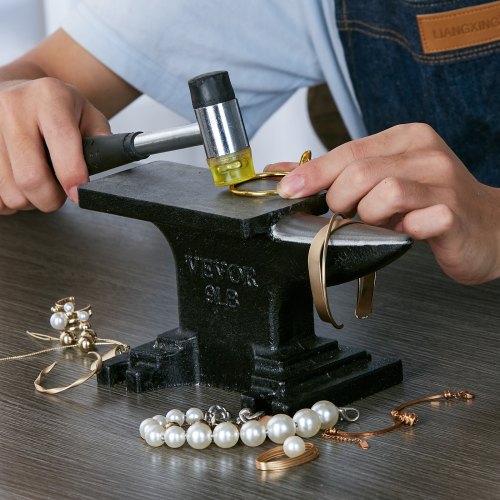 Single Horn Anvil High Hardness Rugged Round Horn Anvil Blacksmith88Lbs