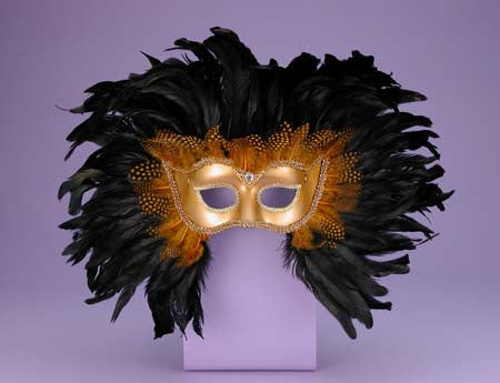 HALF STYLE MASK GD W FEATHERS