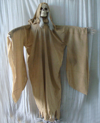 5' Hanging Ghoul with Light-Up Eyes Halloween Decoration